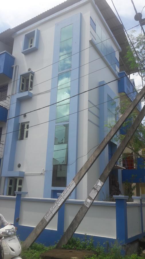 Shanti Guesthouse Bhubaneswar Esterno foto