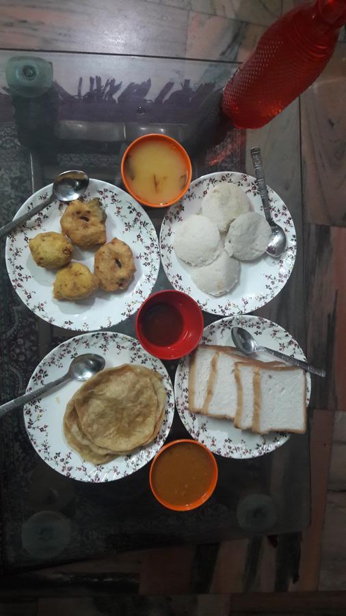 Shanti Guesthouse Bhubaneswar Esterno foto