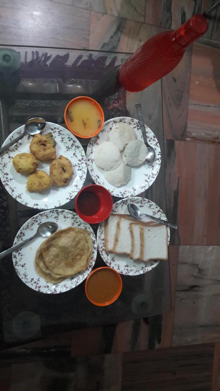 Shanti Guesthouse Bhubaneswar Esterno foto